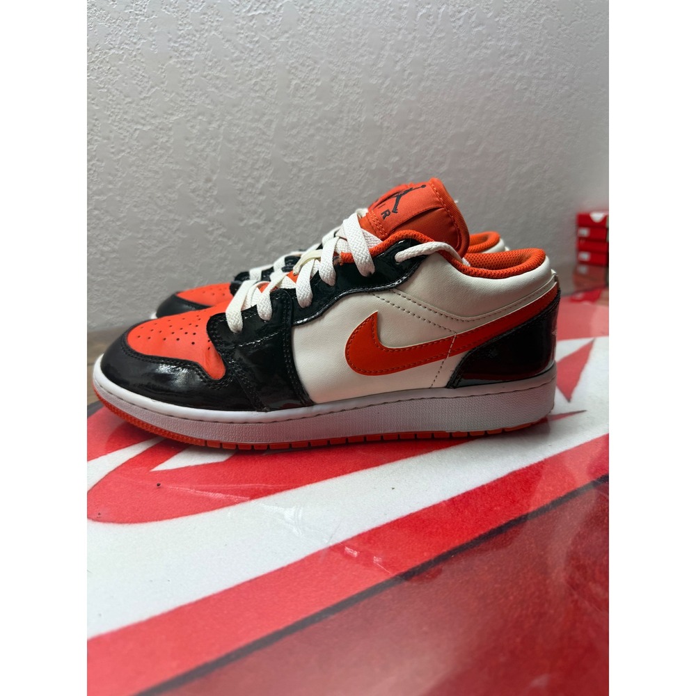 Jordan 1 Low Retro Bred Black White Orange Sneakers 6Y 7.5W
